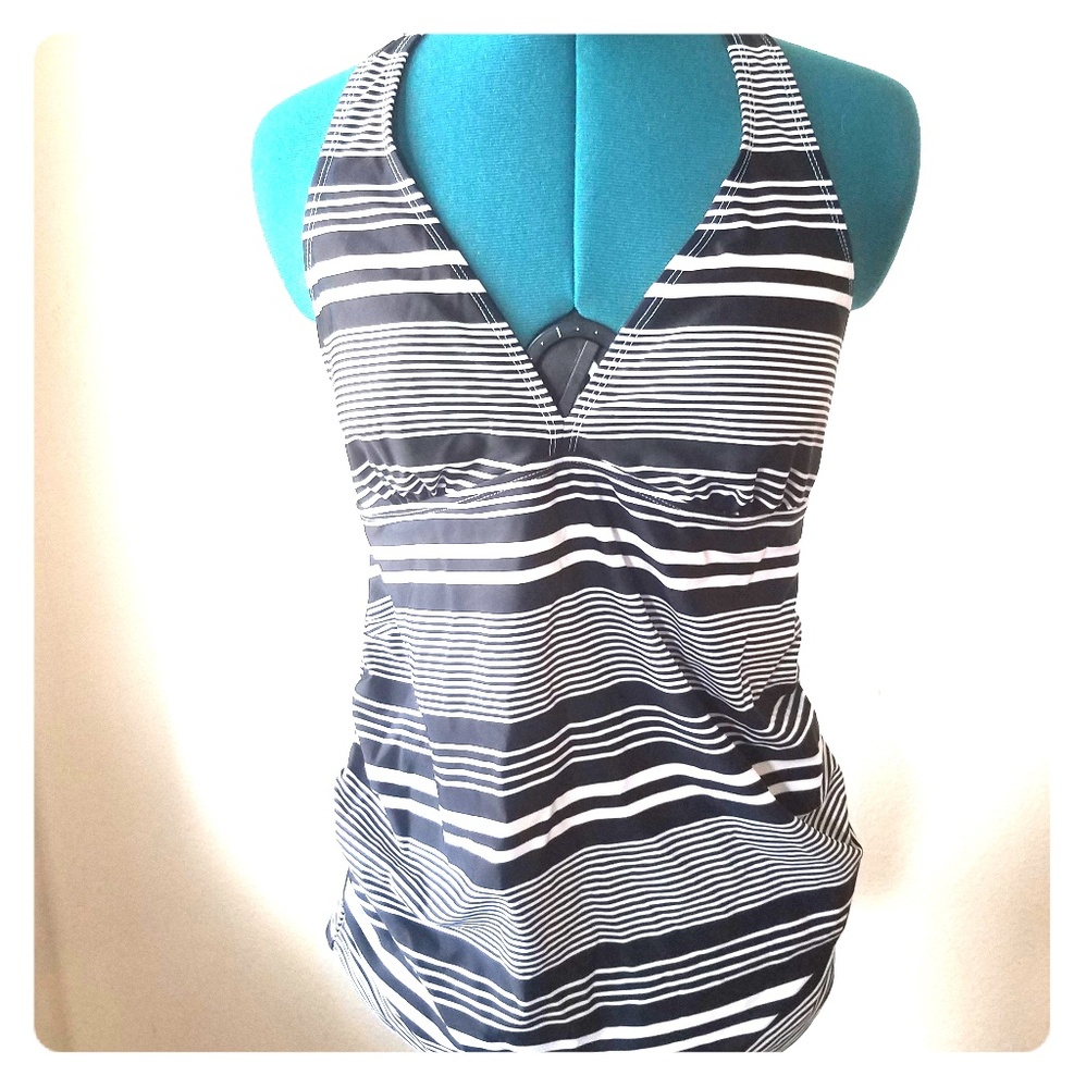VGUC  M Old Navy Maternity Tankini